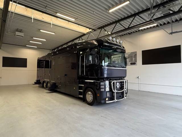 Camion per Cavalli Renault RENAULT MAGNUM 480 STX 5 HORSES POP OUT 2011 Occasione