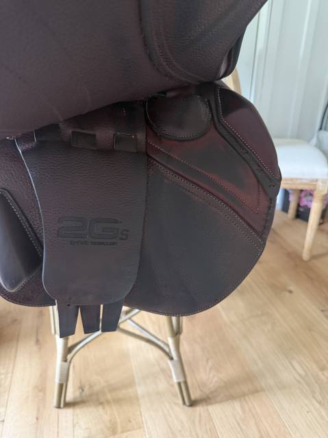 Sella da salto ostacoli CWD  17.5" - 2021