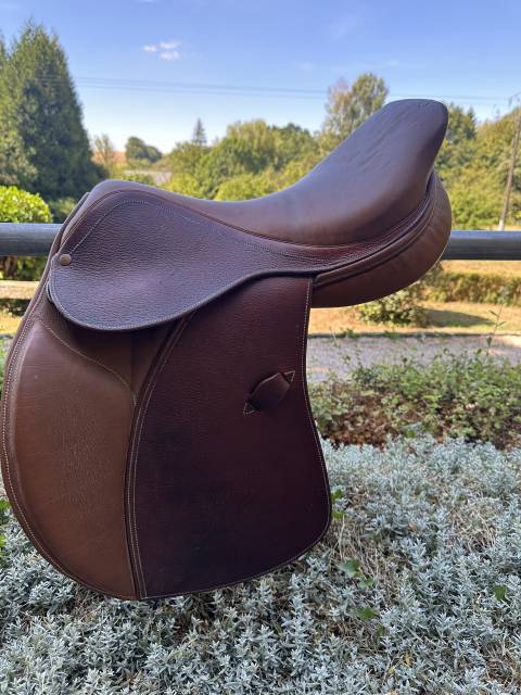 Sella mista  Maroc  17.5" - 2024