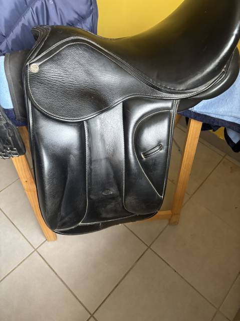 Altra sella Baude Dressage  17.5" - 2015