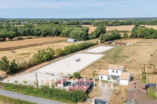 Propriet&agrave; equestre In vendita Loire-Atlantique