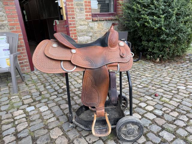 Sella western  Cattleman's - Reining 17" - 2019