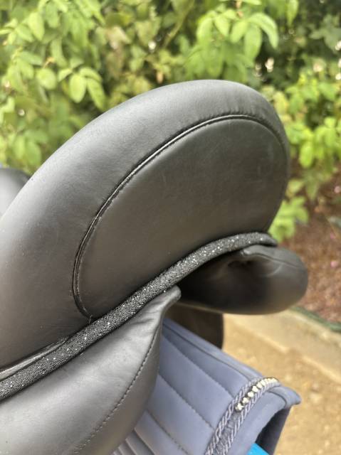Sella da dressage Devoucoux  18.5" - 2024