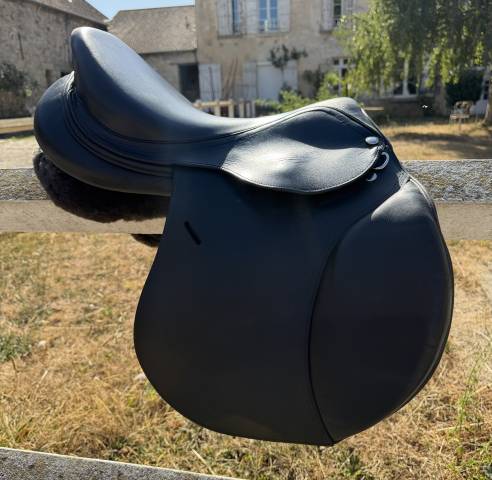Sella da salto ostacoli Eric Thomas Mixte Hybrid  17" - 2023