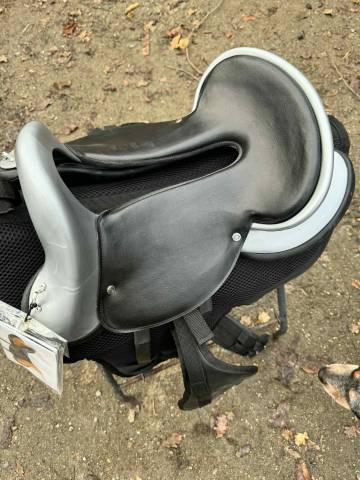 Sella da endurance  HBA 17" - 2023