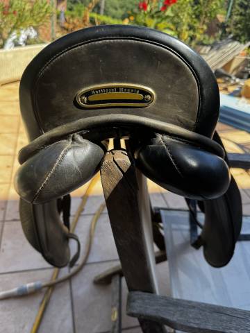 Sella da dressage  HENNIG 17.5" - 2005