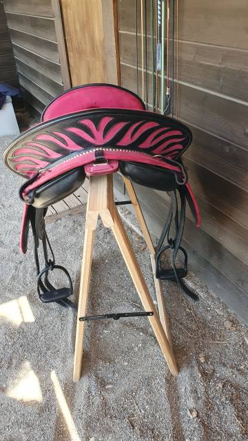 Sella spagnola Ludomar Venus  17" - 2020