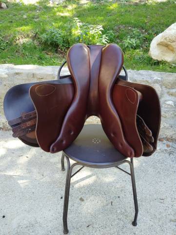 Sella da salto ostacoli Prestige Italia Meredith 17" - 2009