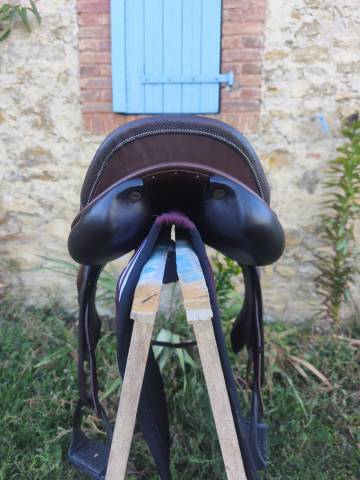 Sella da salto ostacoli Forestier  16" - 2018