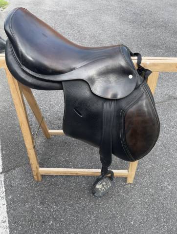 Sella mista Herv&eacute; Godignon  17.5" - 2015