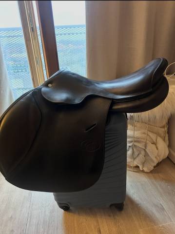 Sella mista Herv&eacute; Godignon  17.5" - 2015