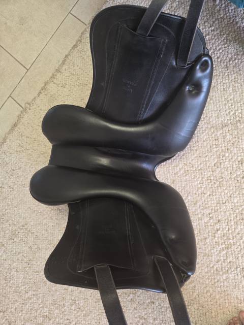 Sella da dressage Childeric  17" - 2008