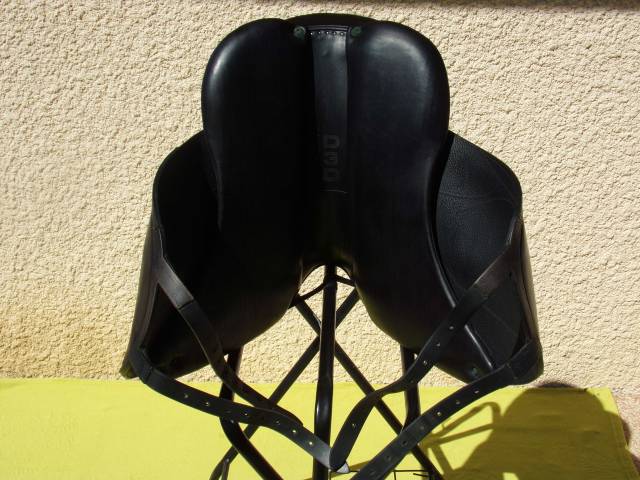 Sella da dressage Devoucoux  17.5" - 2023