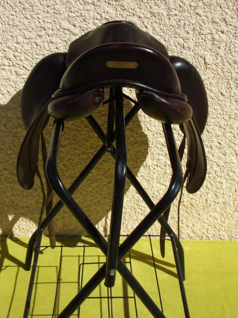 Sella da dressage Childeric  18" - 2016