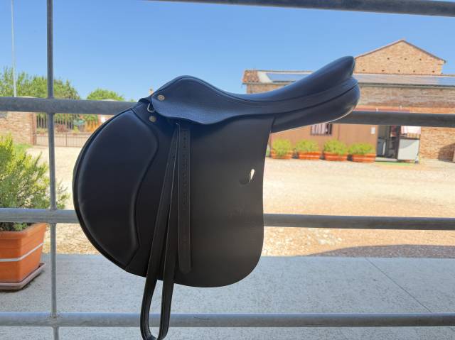 Sella equipe jump emporio