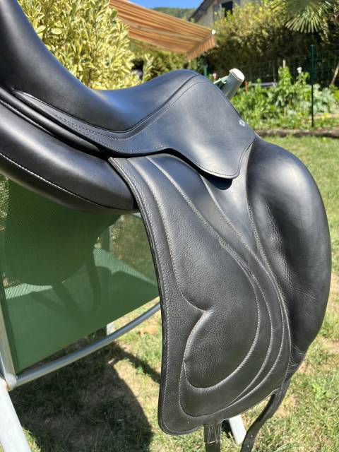 Sella da dressage Antar&egrave;s  17" - 2020