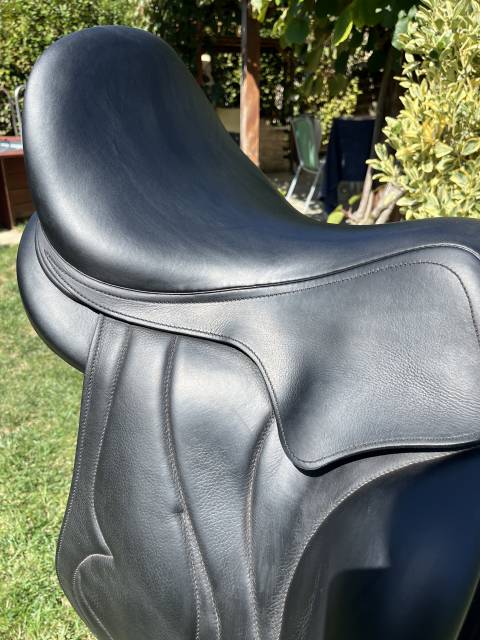 Sella da dressage Antar&egrave;s  17" - 2020