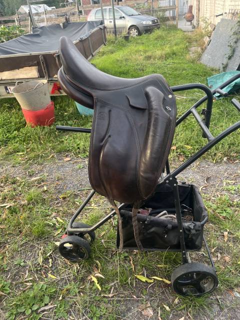 Sella da dressage Devoucoux  18" - 2013