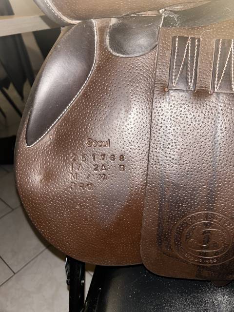 Sella da salto ostacoli Forestier  17" - 2025