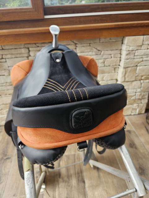 Sella da trekking  GHOST 17.5" - 2025