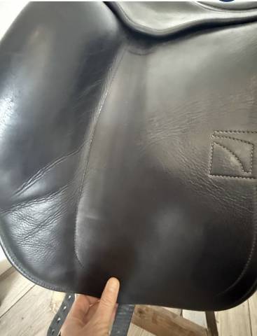 Sella da dressage Childeric  17.5" - 2018