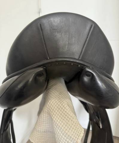 Sella da dressage Childeric  17.5" - 2018