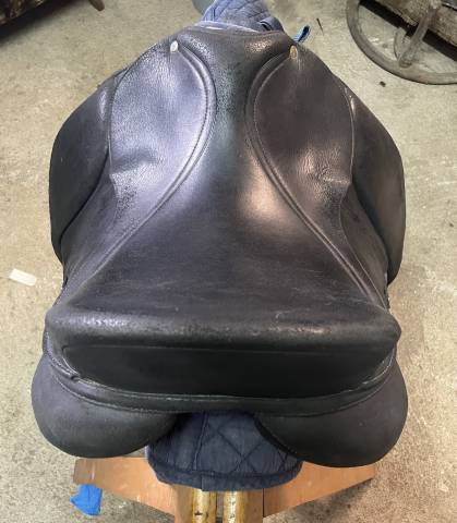 Sella da dressage Wintec  17.5" - 2016