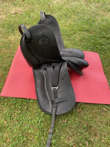 Sella da dressage Euroriding Diamant 16.5" - 2020