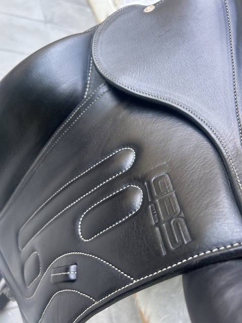 Sella da dressage GBS  17" - 2025