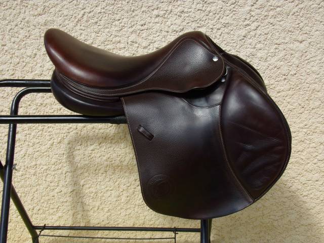 Sella da salto ostacoli Forestier  17.5" - 2024