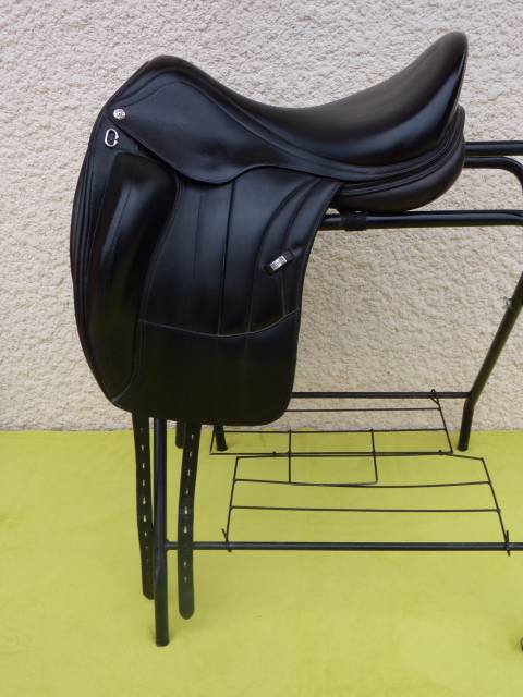 Sella da dressage Equipe  18" - 2019