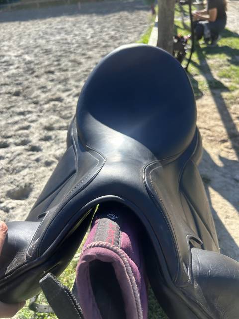 Sella da dressage Forestier  17.5" - 2021
