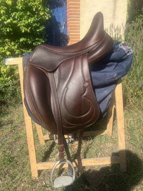 Sella da dressage Antar&egrave;s  17.5" - 2021