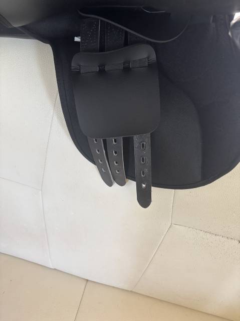 Sella mista  Dasloo  17.5" - 2026