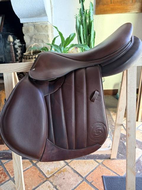 Sella da salto ostacoli Forestier  17.5" - 2021