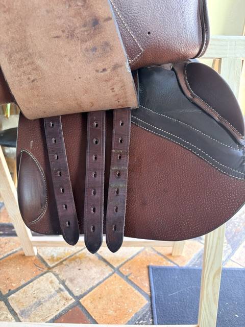 Sella da salto ostacoli Forestier  17.5" - 2021
