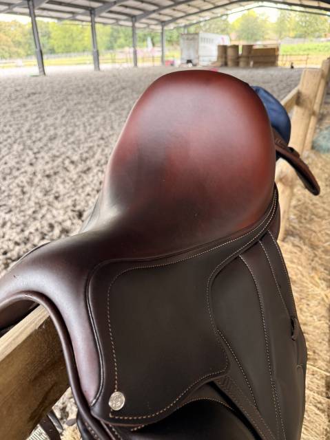 Sella da dressage Antar&egrave;s  16.5" - 2025