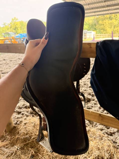 Sella da dressage Antar&egrave;s  16.5" - 2025