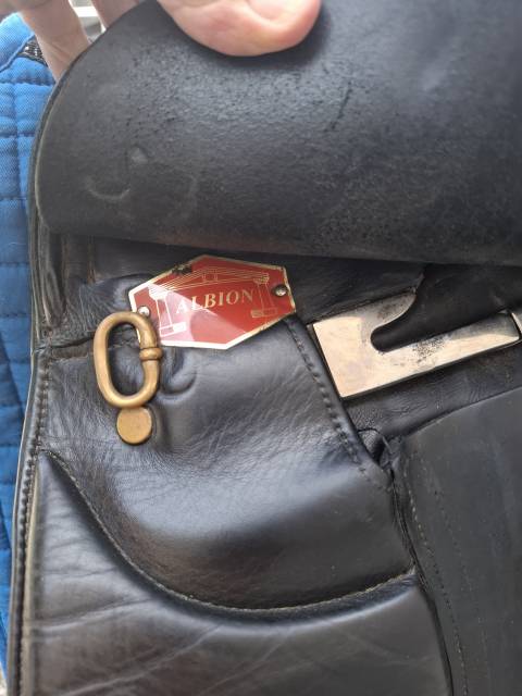 Sella da dressage Albion  17.5" - 2016