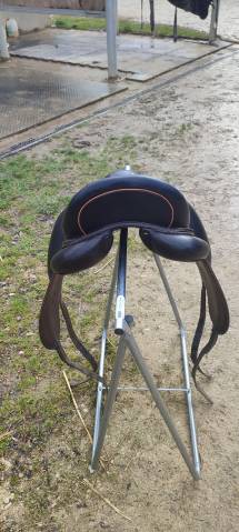 Sella da dressage Devoucoux  17" - 2017
