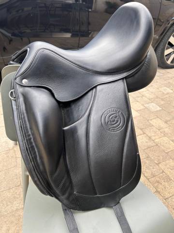 Sella da dressage Forestier  16.5" - 2025
