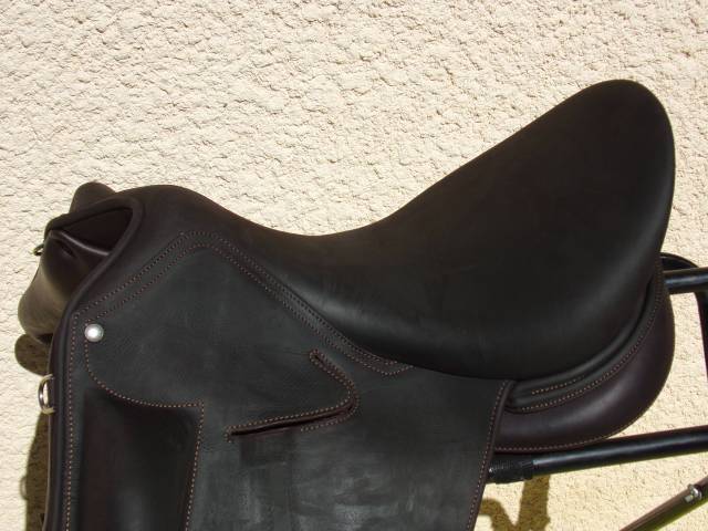 Sella da dressage Childeric  17.5" - 2025