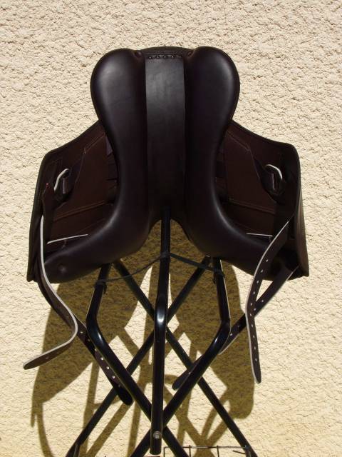 Sella da dressage Childeric  17.5" - 2025
