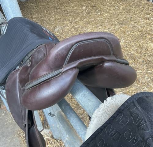 Sella mista CWD  17.5" - 2023