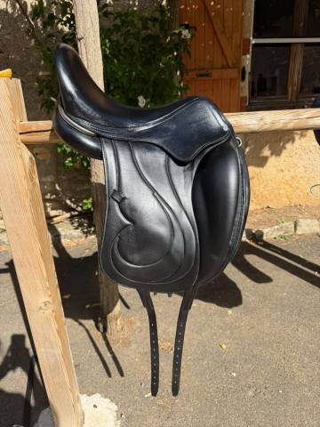 Sella da dressage Antar&egrave;s  17" - 2023
