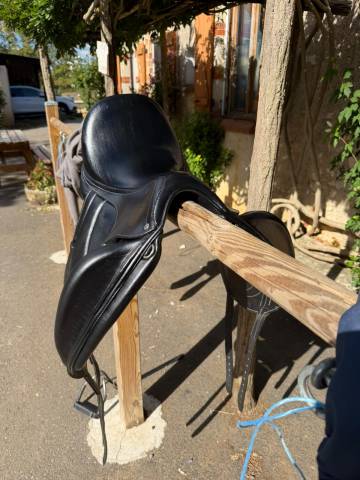 Sella da dressage Antar&egrave;s  17" - 2023