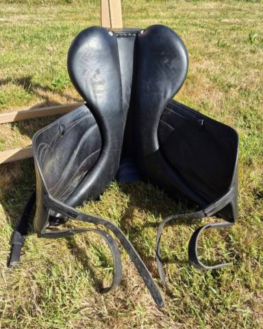 Sella da dressage Antar&egrave;s  18" - 2014