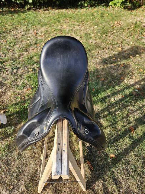Sella da dressage Devoucoux  18" - 2016