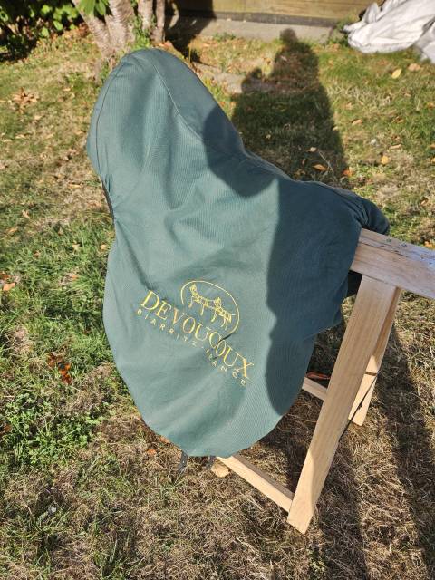 Sella da dressage Devoucoux  18" - 2016