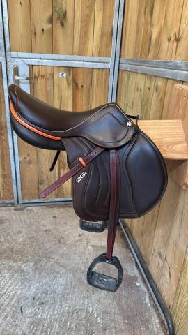 Sella mista CWD  17.5" - 2018